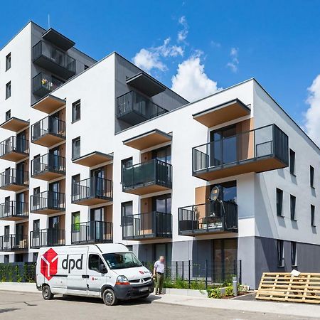 Fort Wola Apartments Warsaw By Noclegi Renters מראה חיצוני תמונה