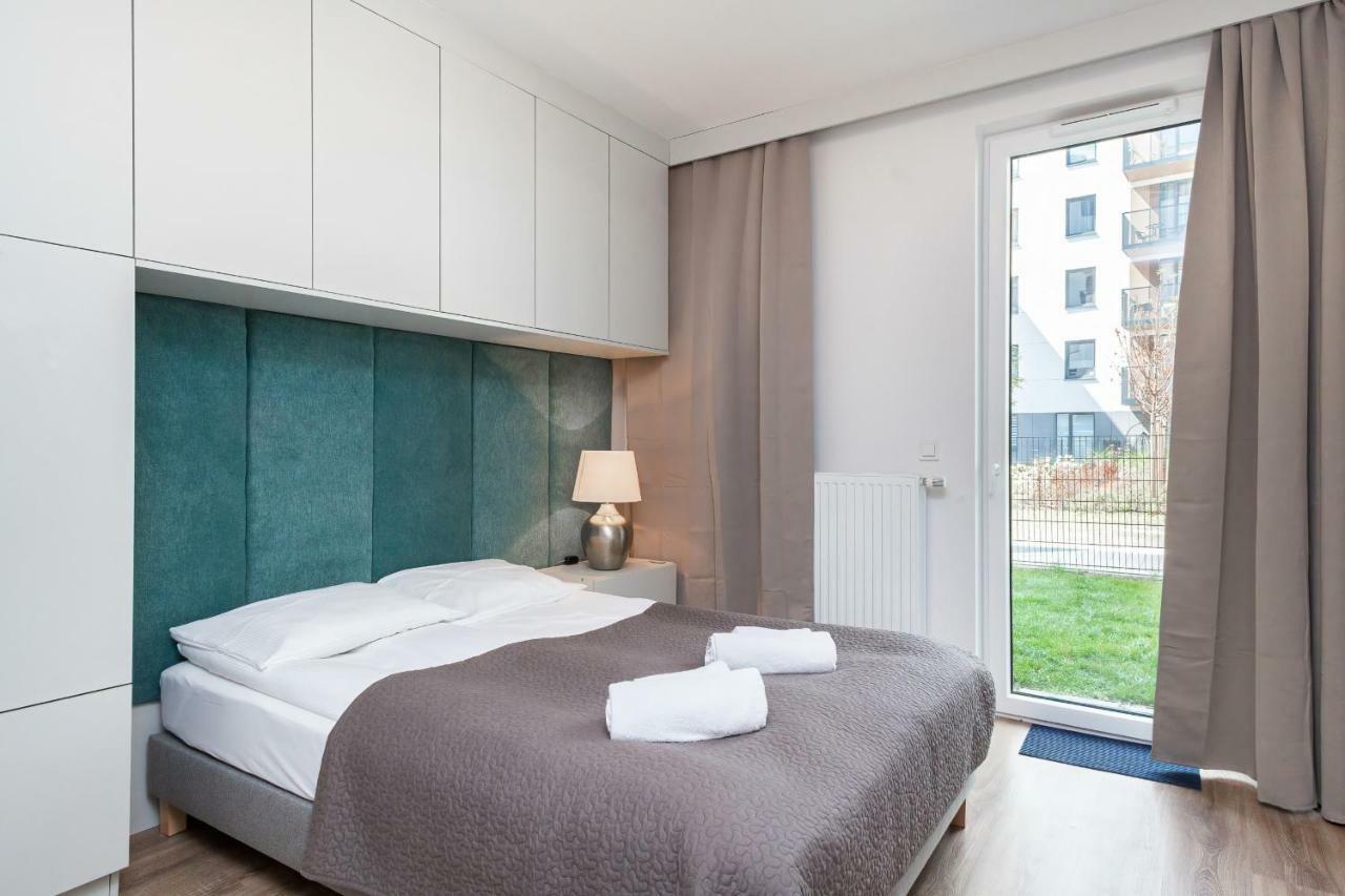 Fort Wola Apartments Warsaw By Noclegi Renters מראה חיצוני תמונה